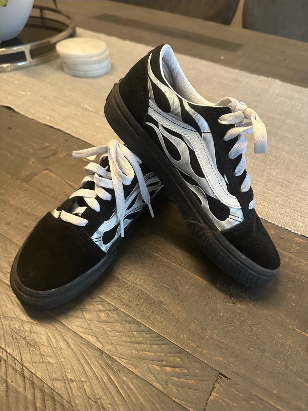 Black & White KIDS Skate Sneakers with Flame Accent
